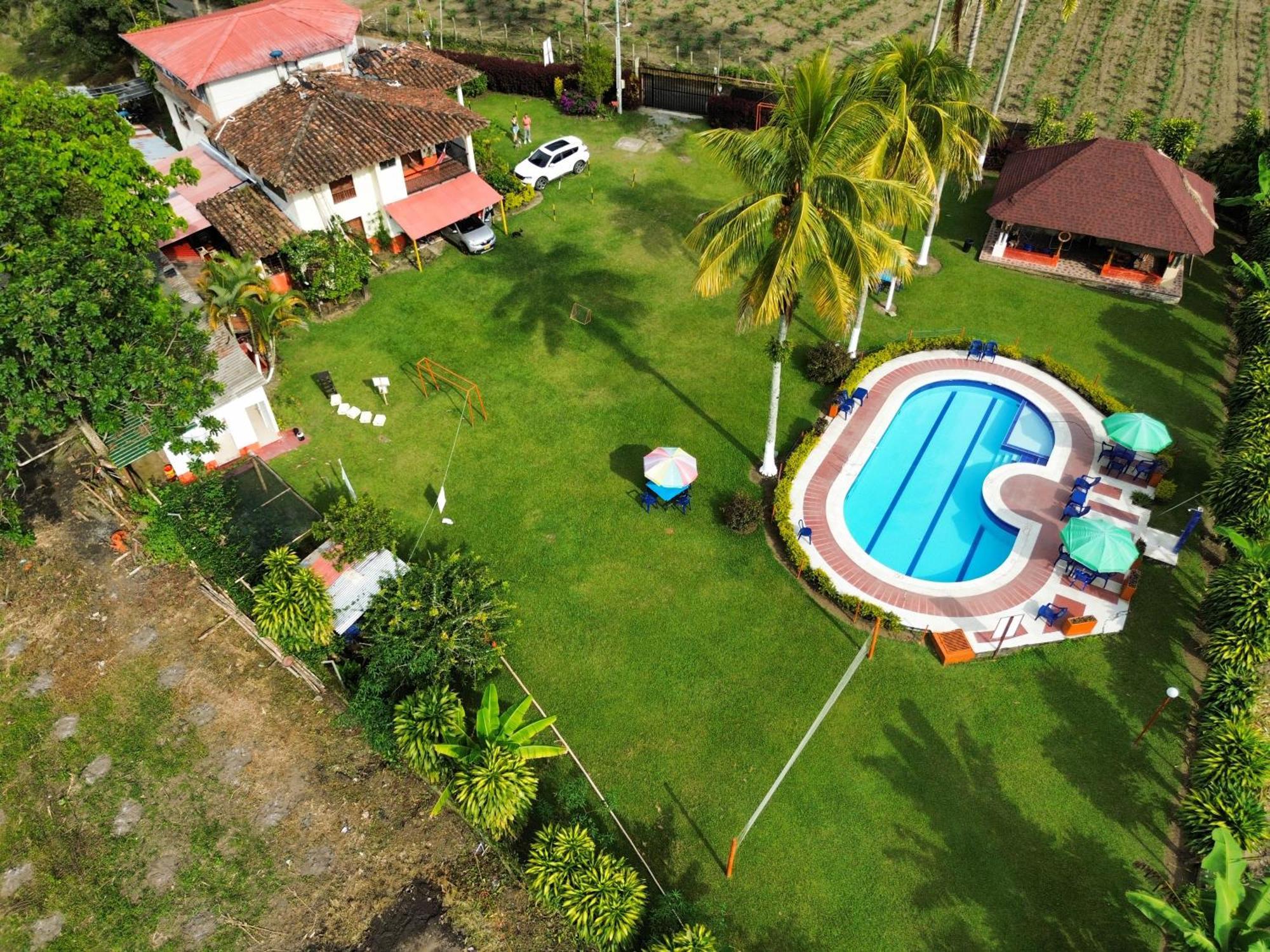 Finca Hotel Los Cocos Montenegro Exterior foto